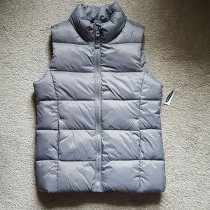 NWT Girls Medium 8 Fleece Lined Puffer Vests Gray